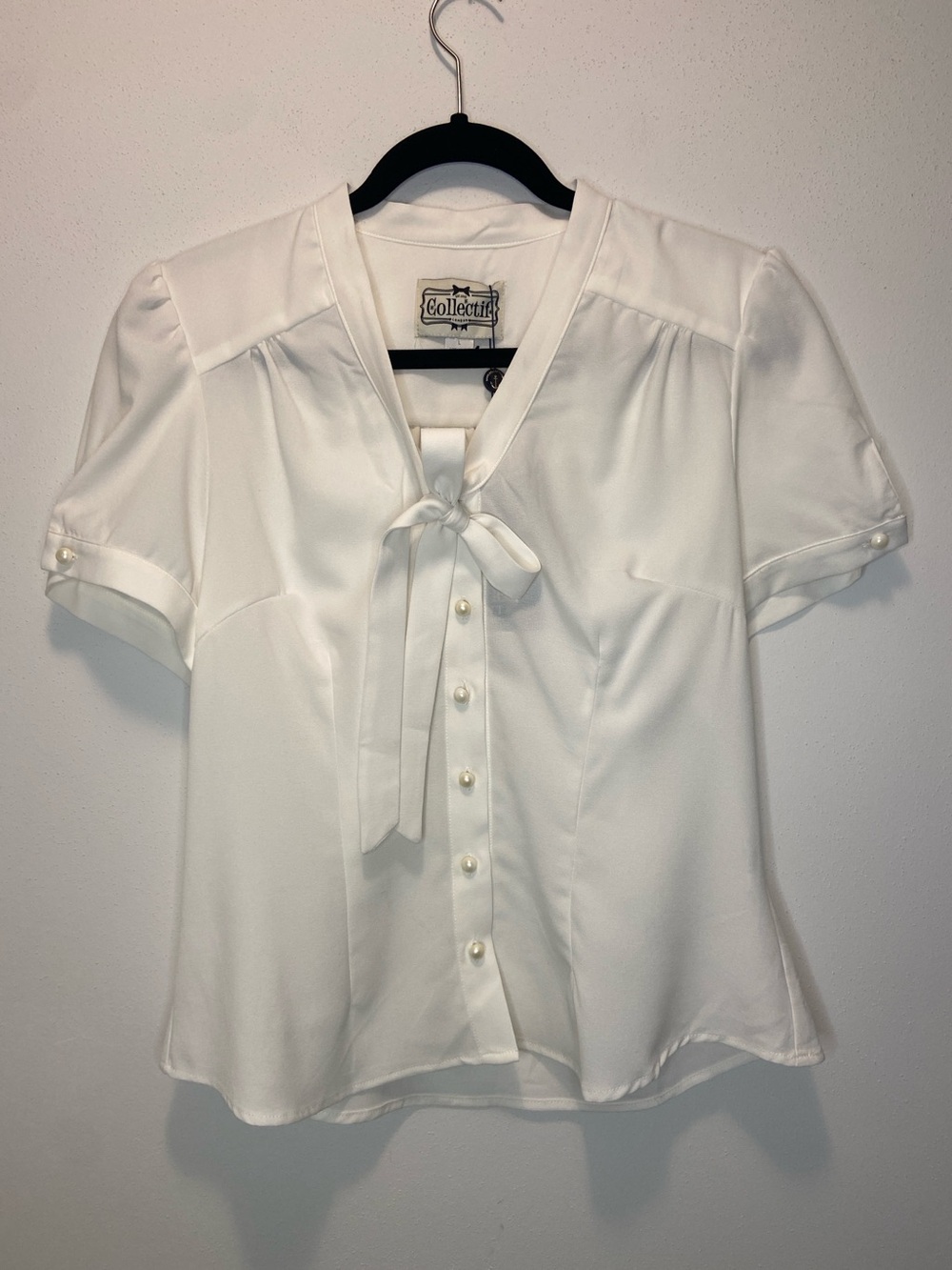 Collectif Cream Tie-Neck Short Sleeve Blouse